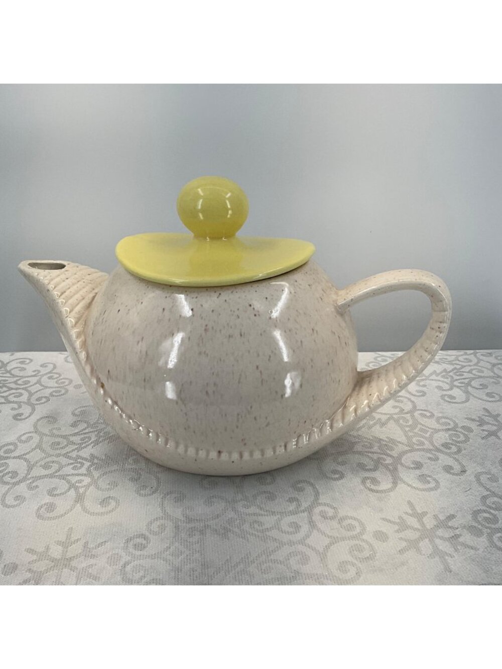Vintage MCM Aladdin Genie Teapot‎ Yellow Lid California Style Pottery